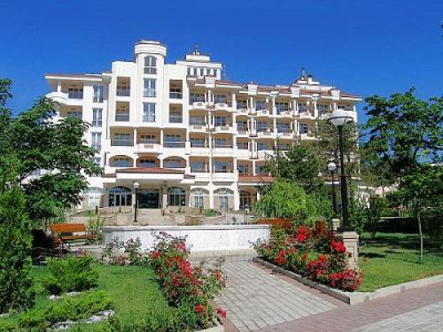 Отель "Heliopark Алые Паруса"